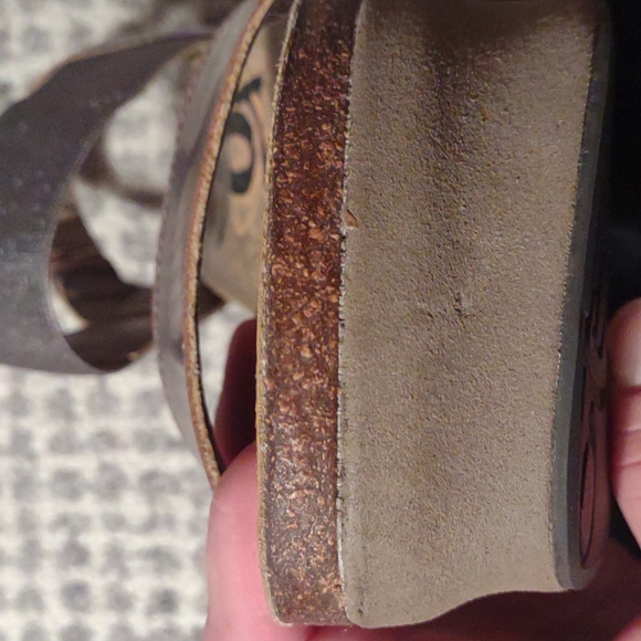 OTBT Wedge Sandals - Picture 13 of 13